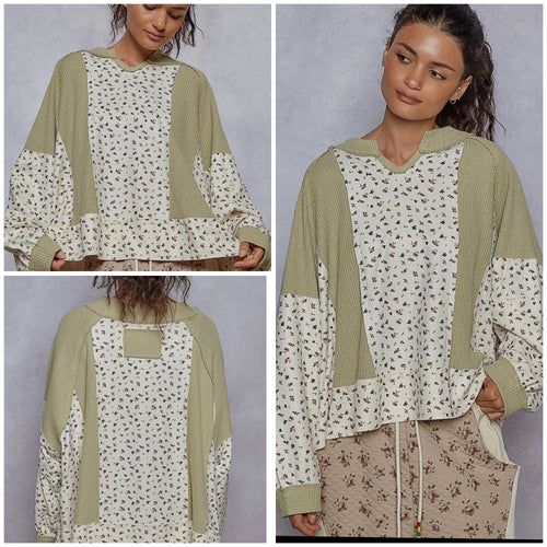 Oversized Ling Sleeve Floral contrast top